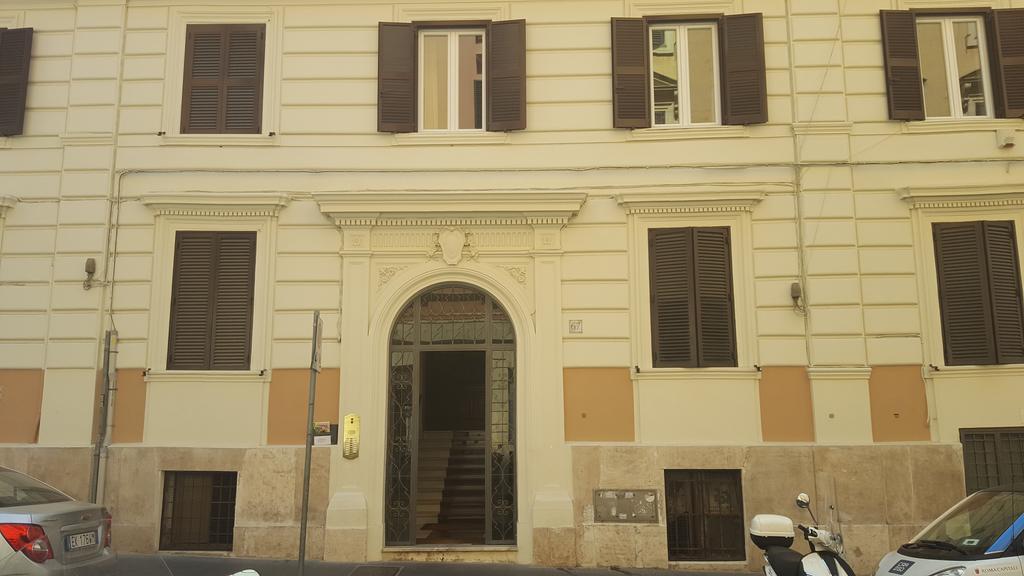 Una Finestra Su Monti Rom Exterior foto