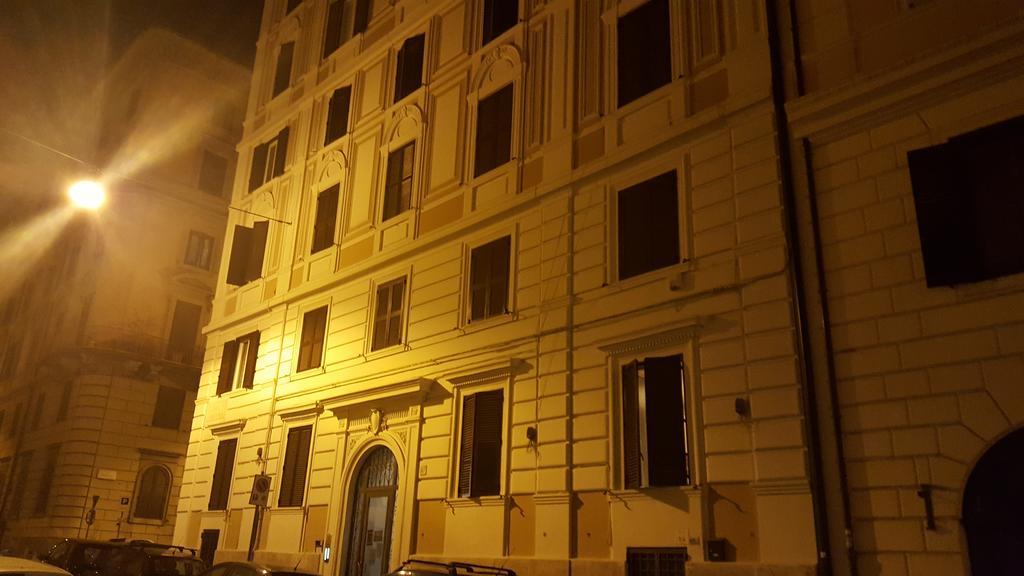 Una Finestra Su Monti Rom Exterior foto